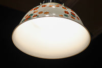 可愛らしい紅葉の絵柄が映えるノリタケの電笠　DC8147