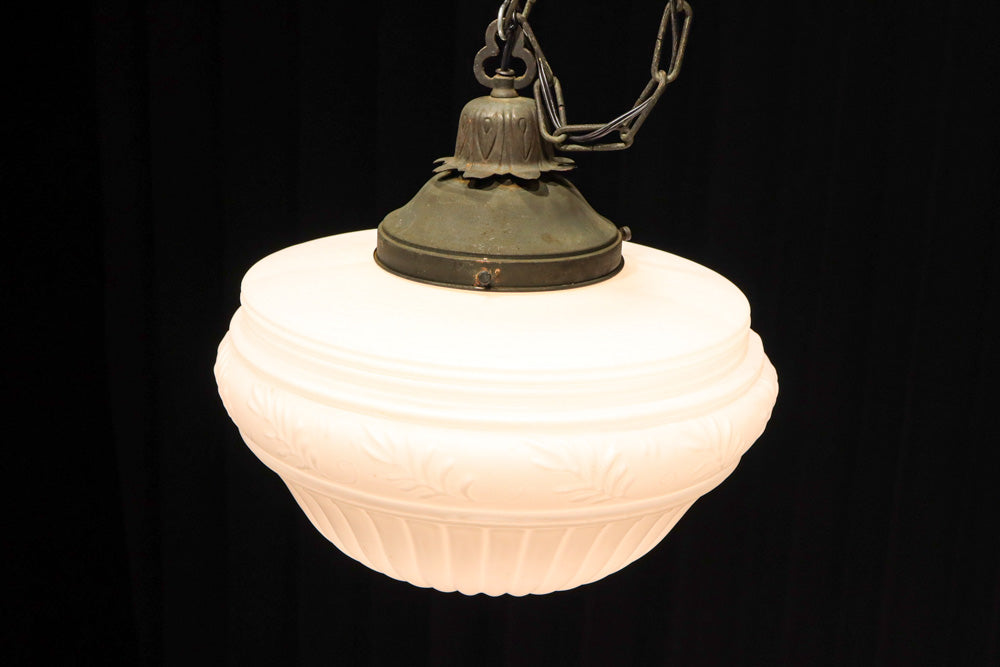 大正浪漫!!の雰囲気漂う大型サイズのシャンデリア　DC8154