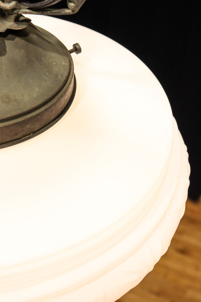 大正浪漫!!の雰囲気漂う大型サイズのシャンデリア　DC8154