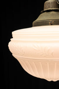 大正浪漫!!の雰囲気漂う大型サイズのシャンデリア　DC8154