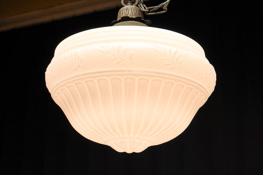 大正浪漫!!の雰囲気漂う大型サイズのシャンデリア　DC8154