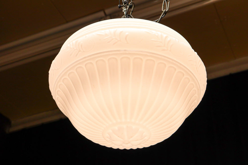 大正浪漫!!の雰囲気漂う大型サイズのシャンデリア　DC8154