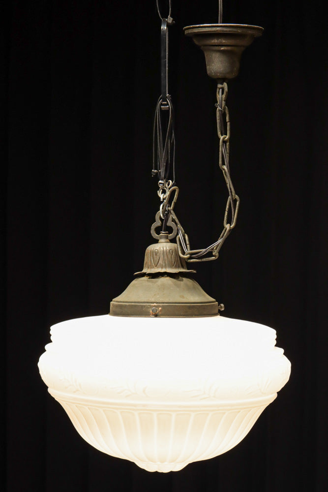 大正浪漫!!の雰囲気漂う大型サイズのシャンデリア　DC8154