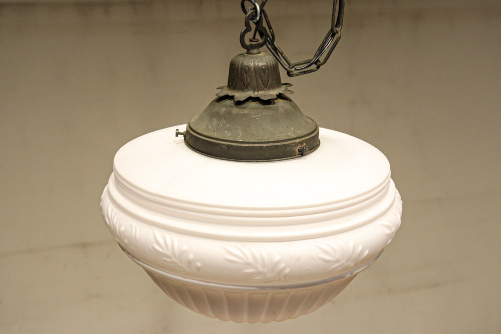 大正浪漫!!の雰囲気漂う大型サイズのシャンデリア　DC8154