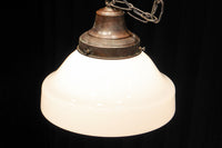 丸みを帯びたシンプルデザインが魅力な電笠　DC8155