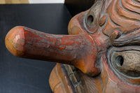 大型!! 珍品!! 気迫溢れる表情の風格ある木彫の大きな天狗面　DC8160