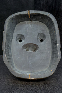 大型!! 珍品!! 気迫溢れる表情の風格ある木彫の大きな天狗面　DC8160