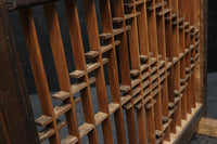 小サイズ!! 菱の縦霞模様が浮かぶ欄間の小型衝立　DC8162