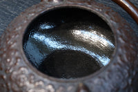 桜模様が浮かぶ小さな鉄瓶　DC8184