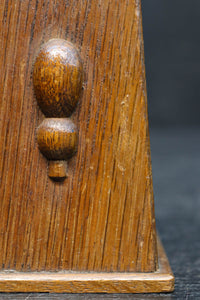 深い味わいの木製のペン立て　DC8185