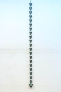 時代の風合いを纏った蕾のような鎖樋　DC8186