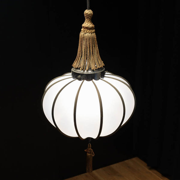 緑の電笠：当時もの 和の趣き溢れる鬼灯(ほおずき)型の房付き電笠 DC8192 – 古福庵