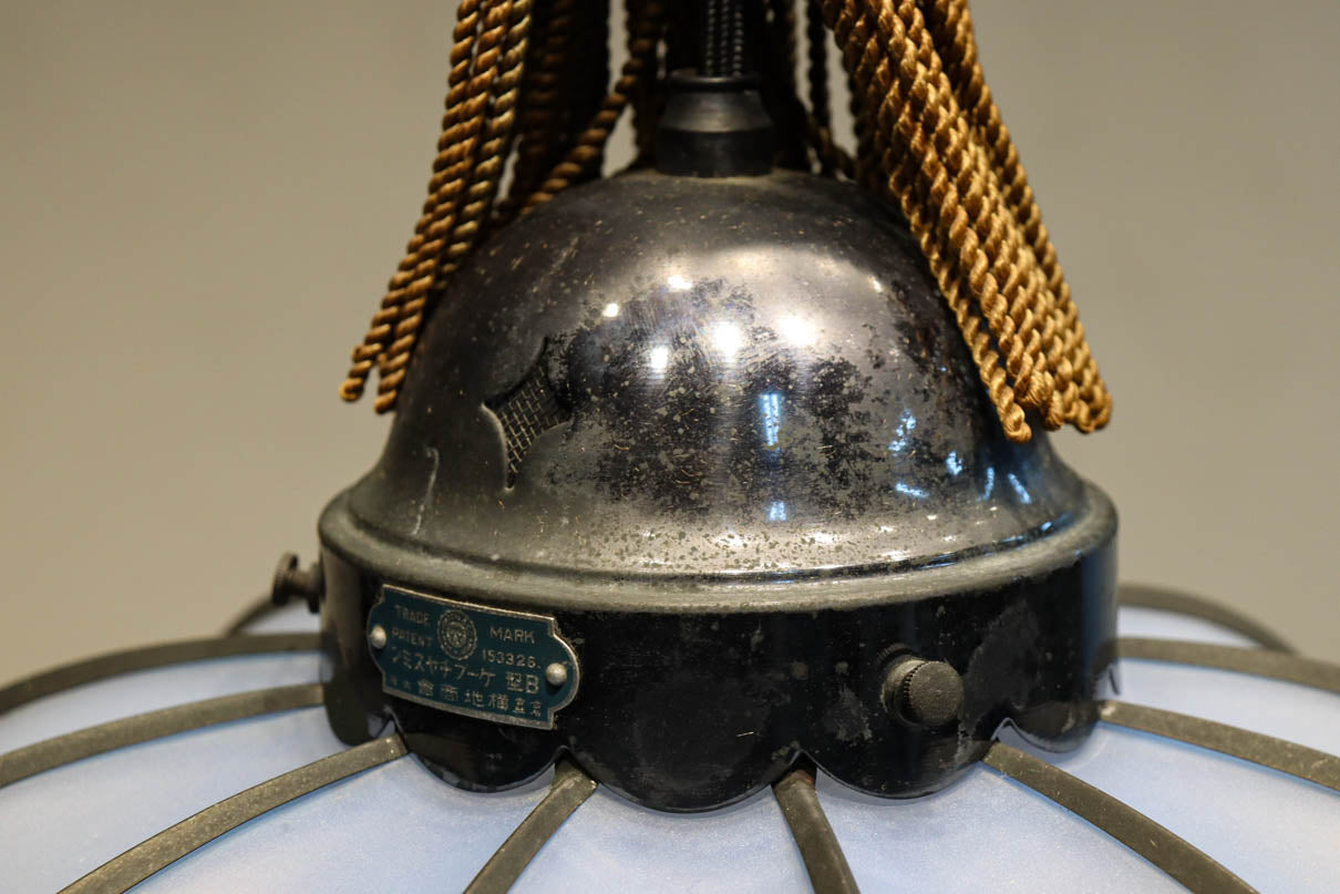 和の趣き溢れる鬼灯(ほおずき)型の房付き電笠 DC8192 – 古福庵