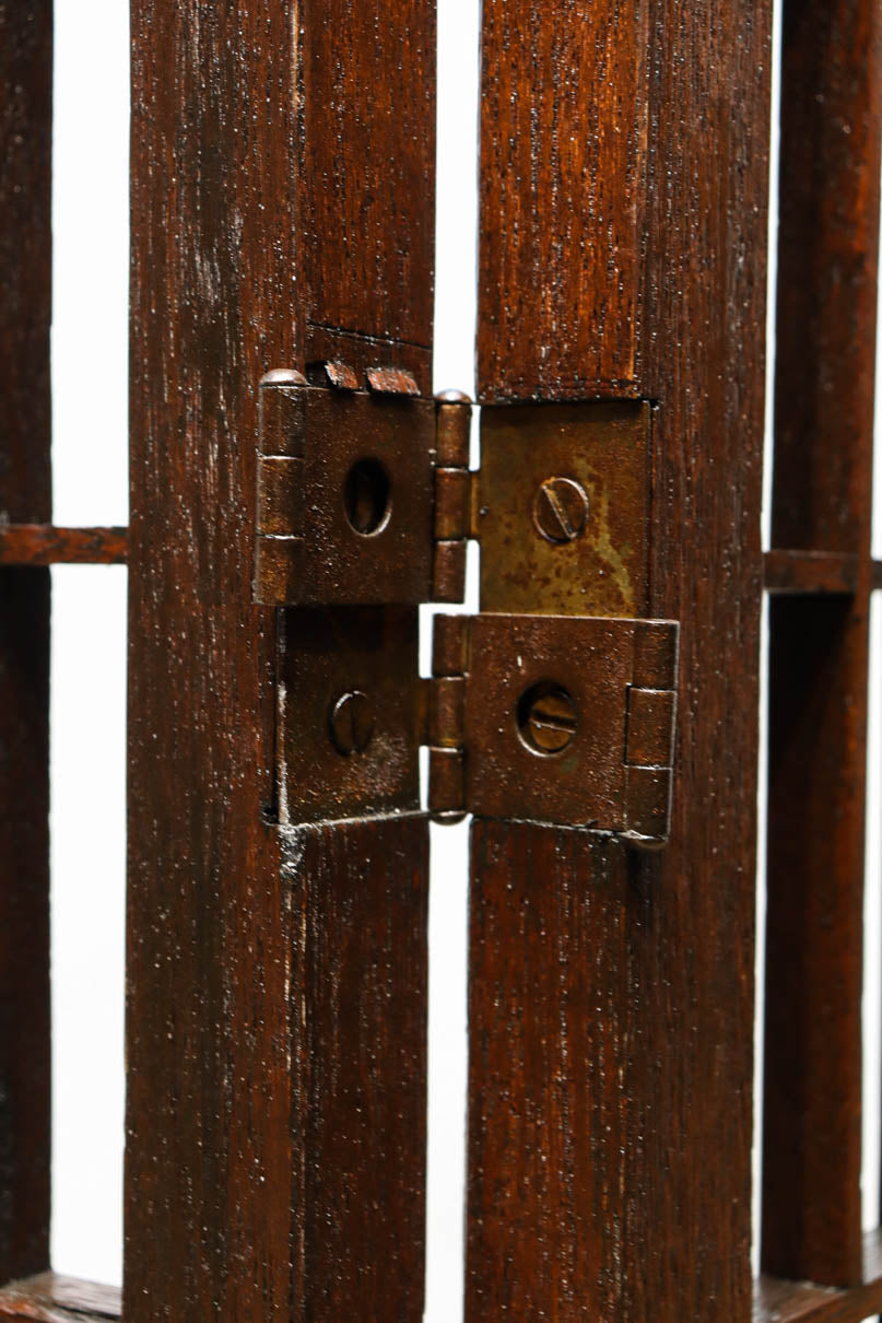 麻の葉組子の帯装飾が華やかな四つ折り衝立　DC8195