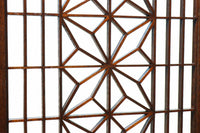 麻の葉組子の帯装飾が華やかな四つ折り衝立　DC8195