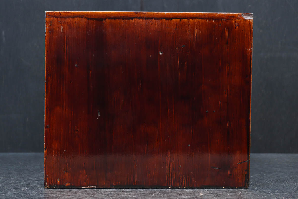 時代を重ねた風合いが趣き深い小引き出し　DC8200