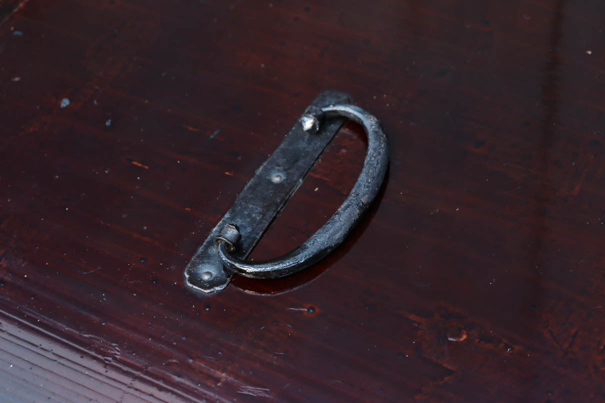 時代を重ねた風合いが趣き深い小引き出し　DC8200