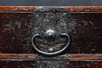 時代を重ねた風合いが趣き深い小引き出し　DC8200