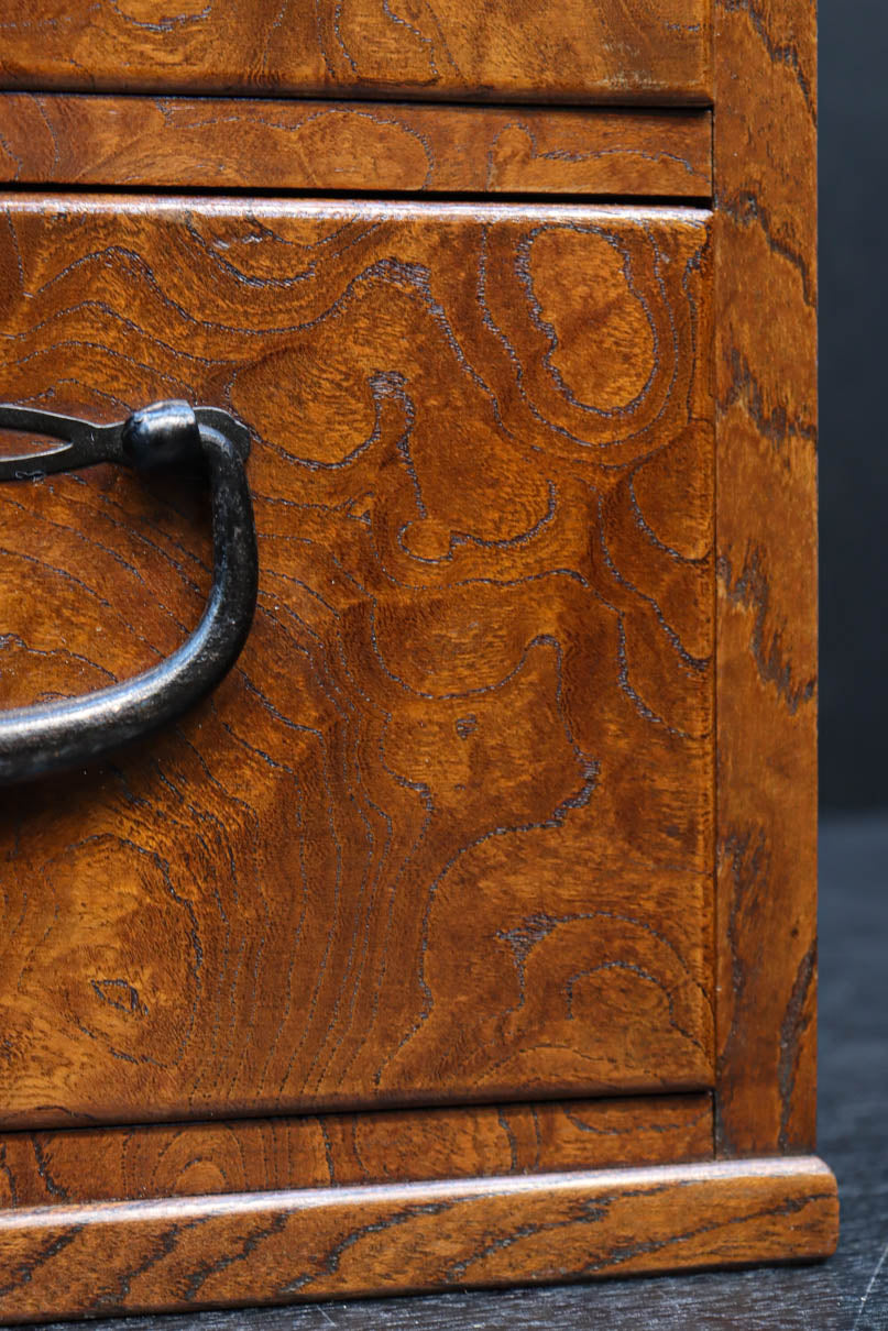 自然の温かみある風合いが上品な小引き出し　DC8201