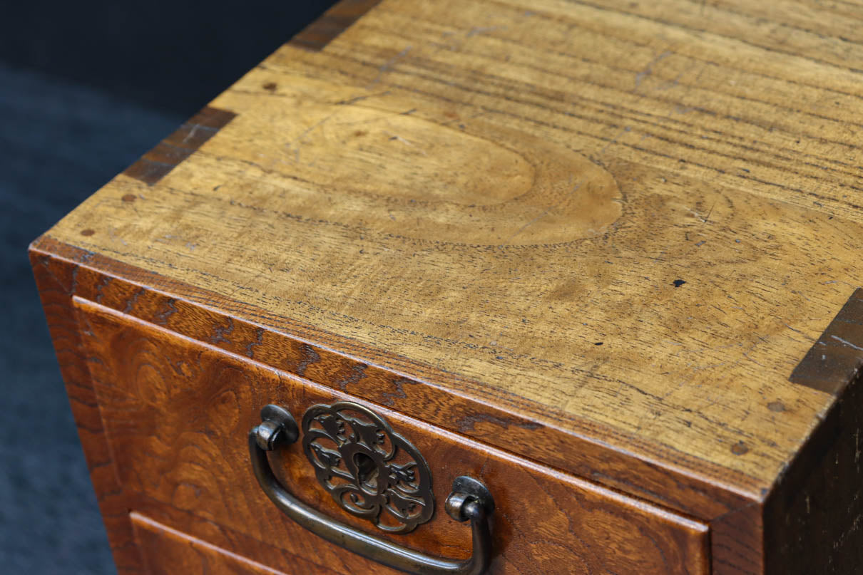 自然の温かみある風合いが上品な小引き出し　DC8201