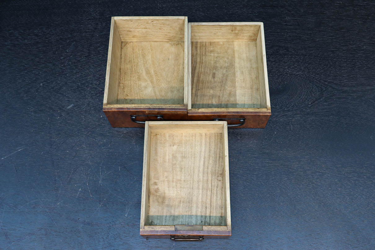 自然の温かみある風合いが上品な小引き出し　DC8201