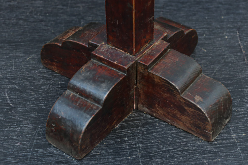 時代を重ねた味わいある風合いの書見台 DC8204 – 古福庵