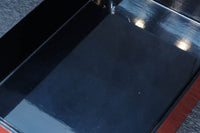 松の大木を力強く彫り描いた美しい朱漆の木箱　DC8205