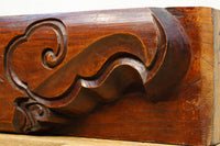 シンメトリーの彫刻柄が大正浪漫漂う艶色の綺麗な梁　DC8222