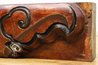 シンメトリーの彫刻柄が大正浪漫漂う艶色の綺麗な梁　DC8222