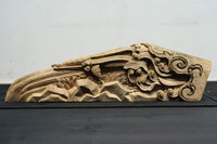 龍へと昇華する鯉の滝昇りを描いた立体彫刻が素晴らしい梁飾り　DC8223ab　在庫(a:1 b:1)枚