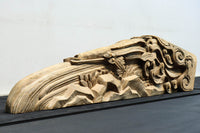 龍へと昇華する鯉の滝昇りを描いた立体彫刻が素晴らしい梁飾り　DC8223ab　在庫(a:1 b:1)枚