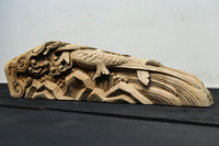 龍へと昇華する鯉の滝昇りを描いた立体彫刻が素晴らしい梁飾り　DC8223ab　在庫(a:1 b:1)枚