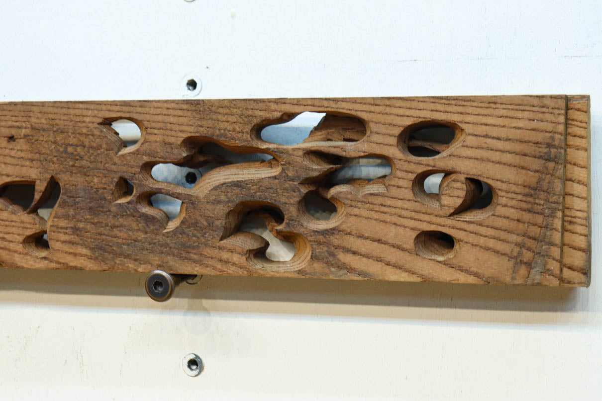 貫禄ある2頭の龍の立体感溢れるけやき彫刻飾り　DC8226