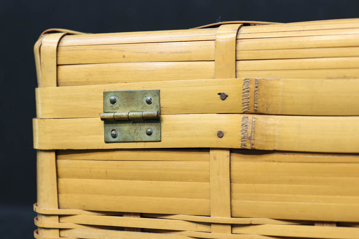 Small square basket DC8235