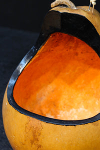 丸みがあり愛嬌あるふくべ細工のかぼちゃ型炭入れ　DC8237