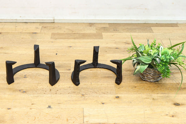 時代の貫禄ある3本爪の五徳　DC8244　在庫1個