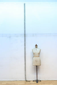 時代の趣きあるシンプルな鎖樋　DC8249ab　在庫(a:1 b:1)本