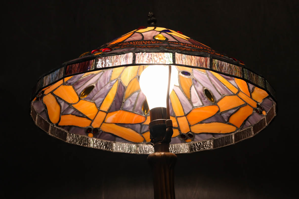 Stained glass desk lamp DC8250
