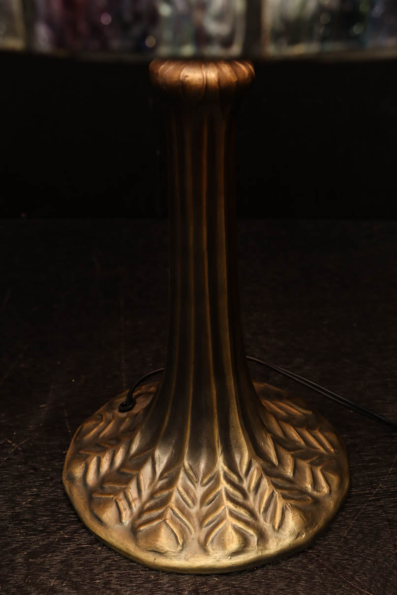 Stained glass desk lamp DC8250