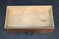 時代を経た味わい深い風合いの置台　DC8251