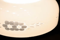 上品な透かし模様が浮かぶ電笠　DC8271