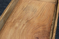 穏やかな流れの杢目で風情溢れる小物入れ　DC8252