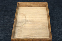 穏やかな流れの杢目で風情溢れる小物入れ　DC8252