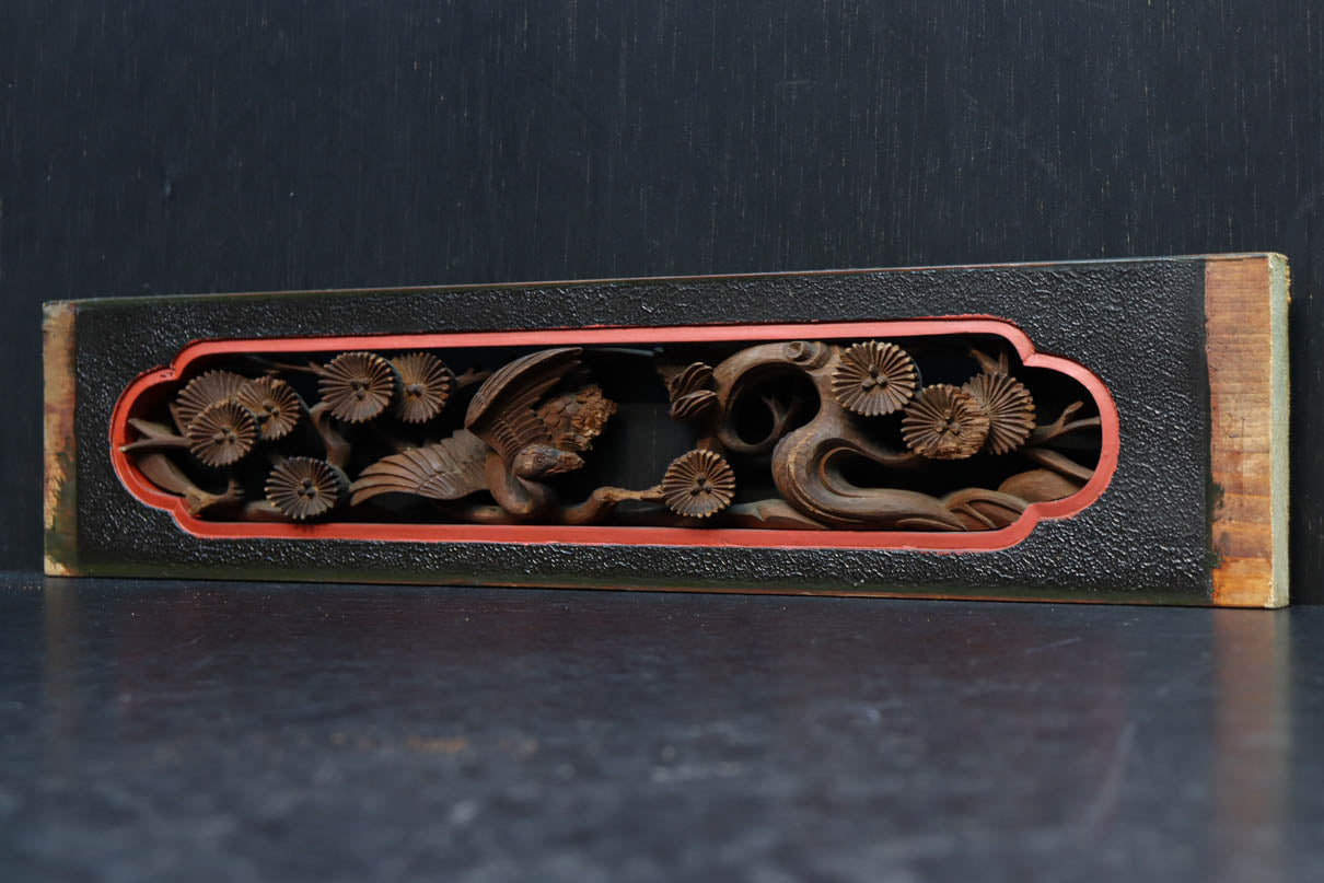 立体感のある彫刻が見栄えのする彫刻飾り　DC8257abc　在庫(a:1 b:1 c:1)個