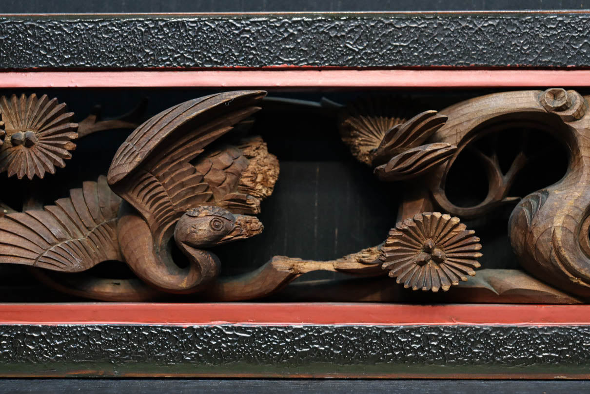 立体感のある彫刻が見栄えのする彫刻飾り　DC8257abc　在庫(a:1 b:1 c:1)個