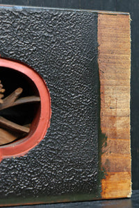 立体感のある彫刻が見栄えのする彫刻飾り　DC8257abc　在庫(a:1 b:1 c:1)個