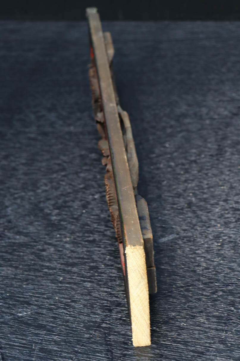 立体感のある彫刻が見栄えのする彫刻飾り　DC8257abc　在庫(a:1 b:1 c:1)個