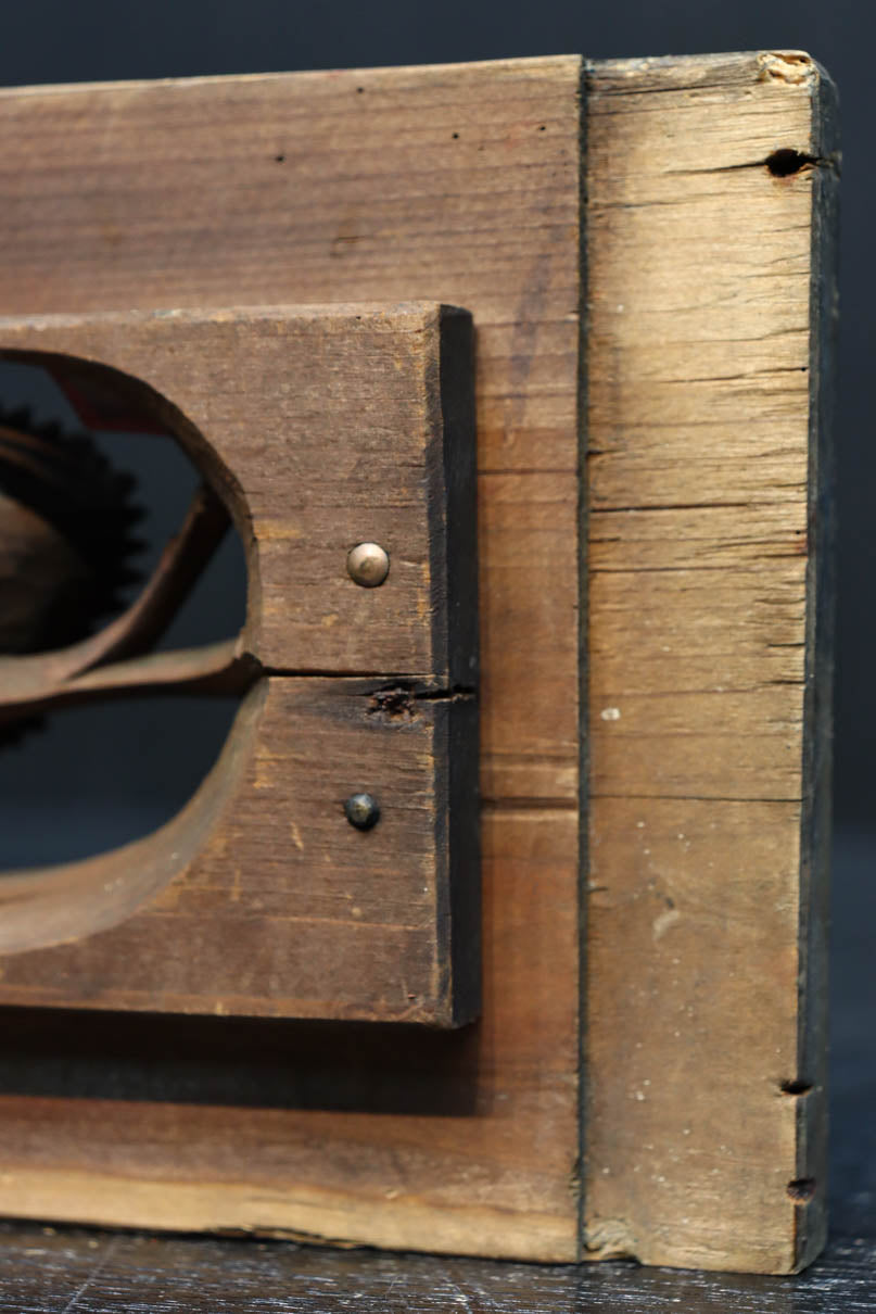 立体感のある彫刻が見栄えのする彫刻飾り　DC8257abc　在庫(a:1 b:1 c:1)個