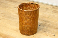 綺麗な艶色をした円柱型の編みカゴ　DC8265