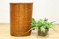 綺麗な艶色をした円柱型の編みカゴ　DC8265